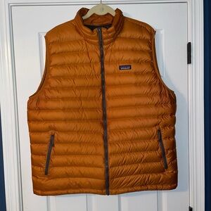 Men’s Patagonia Down Sweater Vest (XXL)